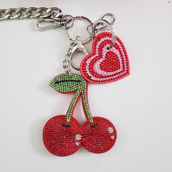 Care Bears X Skinnydip Red Heart Purse with Love-a-Lot Bear as Cupid - BNWT Read - Picture 4 of 10